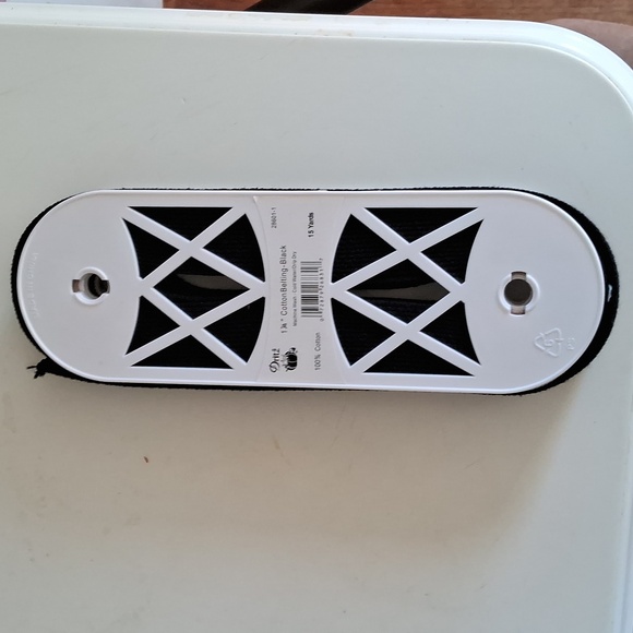 dritz Other - Dritz 1 1/4" cotton belting - black